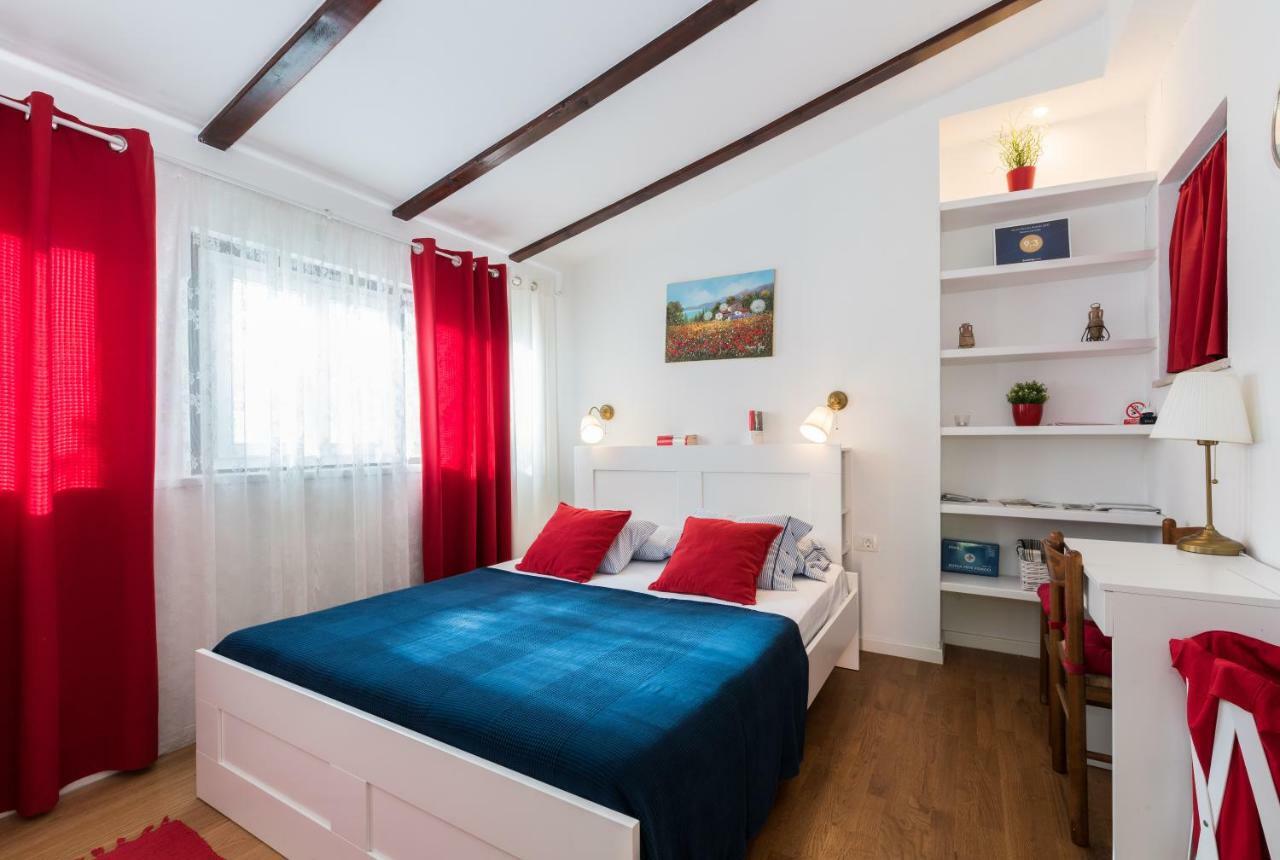 B&B Carmela Umag Exterior photo